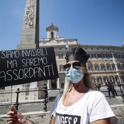 Koronaprotesti Italiassa