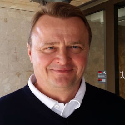 Jukka Toivakka johtaa Jukurit jääkiekon SM-liigaan.