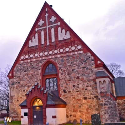Sankt Lars kyrka i Vanda.