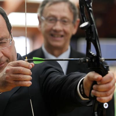 Hollande träffade franska OS-teamet i bågskytte 16.07.2012