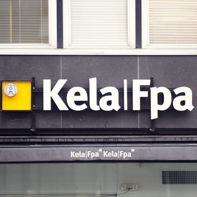 FPA:s logga på en byggnad.