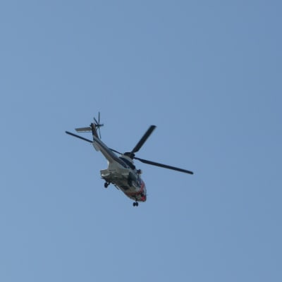 Räddningshelikopter.