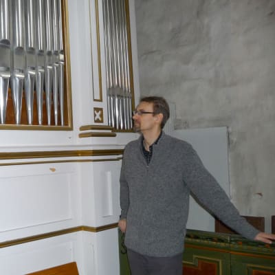 Mikael Granlund väntar på att orgeln i Korpo kyrka ska renoveras