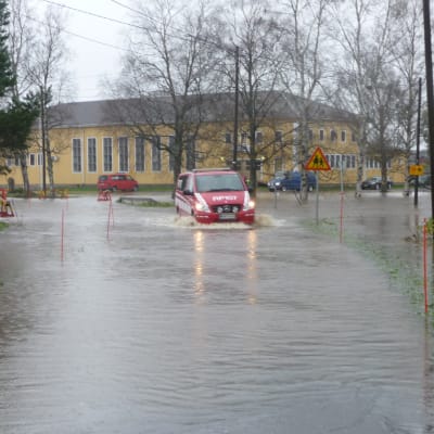 Lappfjärds å svämmar över