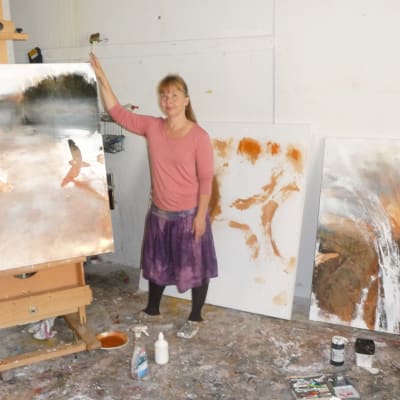 Kristina Isaksson är en av de deltagande konstnärerna i Konstrundan 2013.