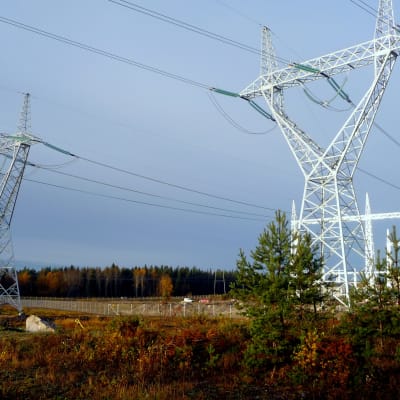 Kraftledningarna från vindkraftsparkerna i Kristinestad kommer att dras till Fingrids nya elstation