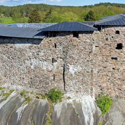 Raseborgs slott fotograferat från luften. 