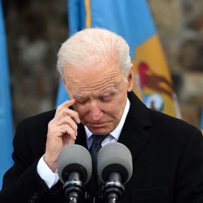 Joe Biden i tårar