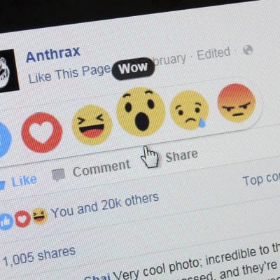 Facebook lanserade nya emojis.
