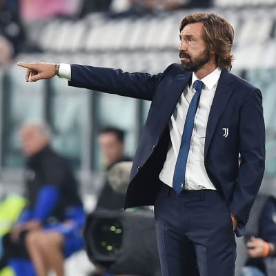 Andrea Pirlo tränar Juventus.