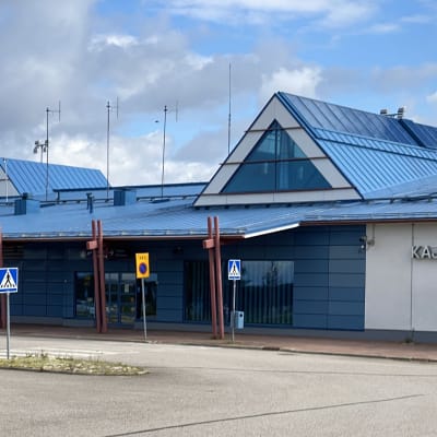 Hiljainen Kajaanin lentoasema.