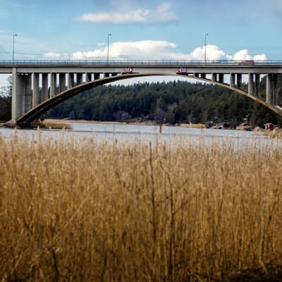 Bron över Hessundet i Pargas