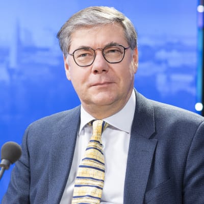Asko Järvinen, överläkare för avdelningen för infektionssjukdomar vid Helsingfors och Nylands sjukvårdsdistrikt.