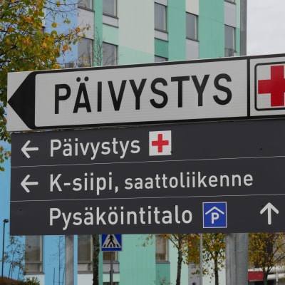 Etelä-Karjalan keskussairaala. Päivystys/ opasteet.