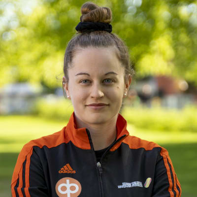 Porträttbild på Krista LIndholm.