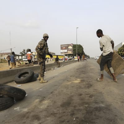 Revolterande soldater i Abidjan, Elfenbenskusten 7.1.2017.
