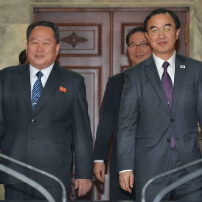 Nord- och Sydkorea avslöjade tidpunkten för toppmötet efter förhandlingar i stilleståndsbyn Panmunjom 
