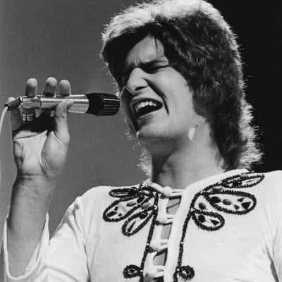 Frederik esiintymässä ohjelmassa Hengellinen Pop Story, 1972