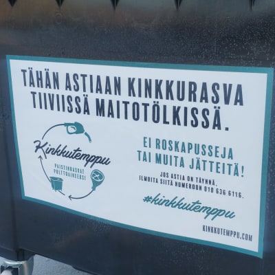 Jätekeräyslaatikko kinkkurasvoille Jyväskylän Keljon kierrätyspisteellä.