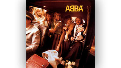 ABBA:s självbetitlade albums konvolut.