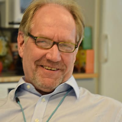Specialredaktör Magnus Hertzberg på Yle