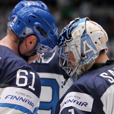 Aleksander Barkov och Juuse Saros, VM 2016.