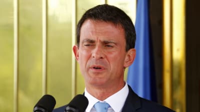 Premiärminister Manuel Valls är betydligt mer populärare än sin partikamrat, president Francois Hollande. Valls har inte ännu beslutat om han ställer upp i socialisternas primärval