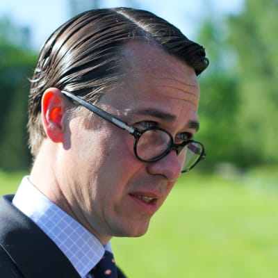 Försvarsminister Carl Haglund på Gullranda