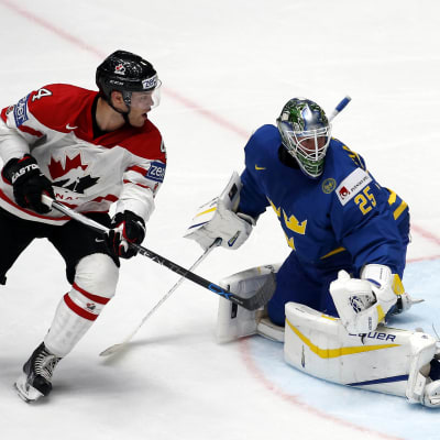 Matt Dumba gör mål på Jacob Markström