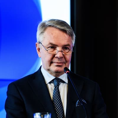 Ulkoministeri Pekka Haavisto 29. huhtikuuta Säätytalolla Helsingissä.