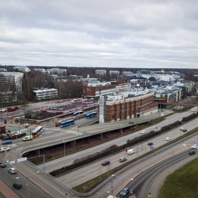 Itäkeskuksen metroaseman päälle suunnitellaan asuntoja