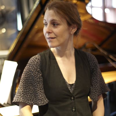 Helen Sjöholm