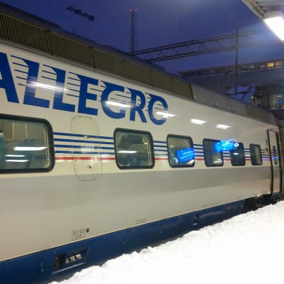 Allegro-tåget till St. Petersburg