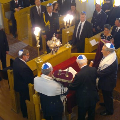 Förbön under synagogans 100-årsjubileum