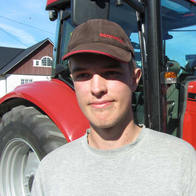 Sven Gustafsson tycker om traktorer