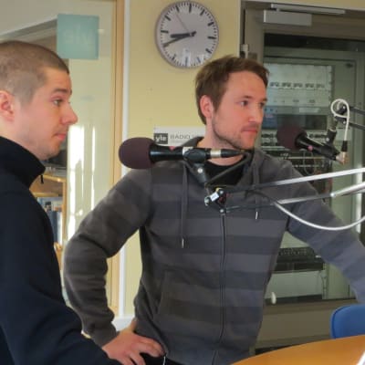 Tomi Tukiainen och Raoul Karlqvist inför semifinal