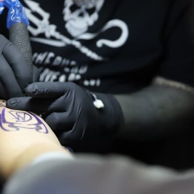 Tatuointi, tatuointikone