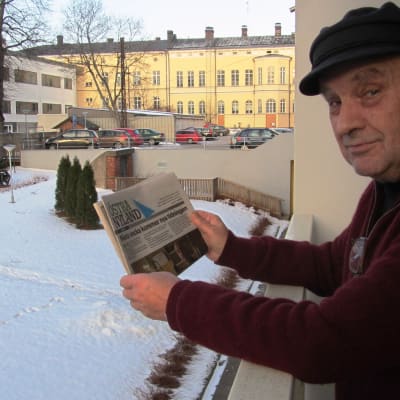 Östra Nylands tidigare chefredaktör Kim Wahlroos utreder intresset för en ultralokaltidning