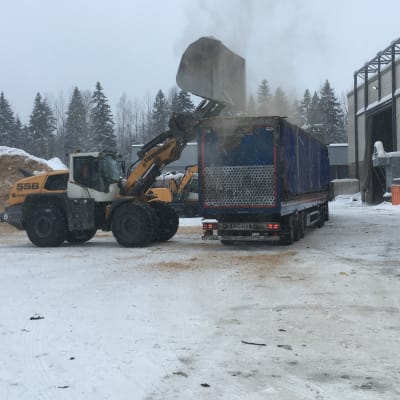 Purkupiha Oy:n kierrätyslaitos Lahden Jokimaalla helmikuussa 2019