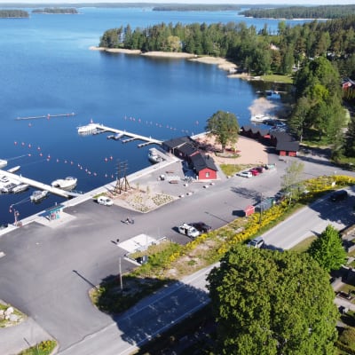 Bromarv skärgårdshamn. 