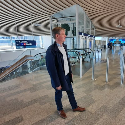 Mika Westerlund fotograferad på Helsingfors-Vanda flygplats.