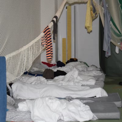 Kläder på en flyktingmottagning