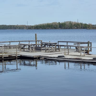 Lappeenrannan viimeinen järvessä oleva mattolaituri