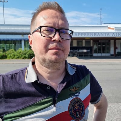 Lappeenrannan lentoaseman toimitusjohtaja Jukka HImanen 