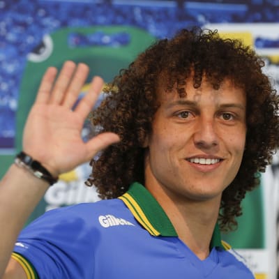David Luiz i Brasilien inför hemma-VM