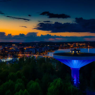 Kuokkalan vesitorni on Valon kaupunki Jyväskylän pysyvä valaistuskohde.