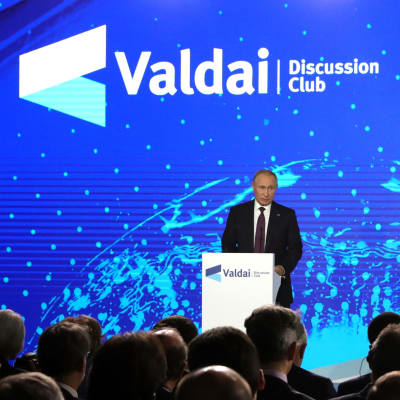 Rysslands president Vladimir Putin talar på Valdajklubbens möte den 3 oktober 2019.