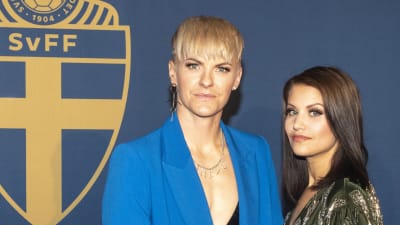 Nilla Fischer (till vänster), som vann VM-brons 2019, har varit engagerad i jämställdhetssfrågor.