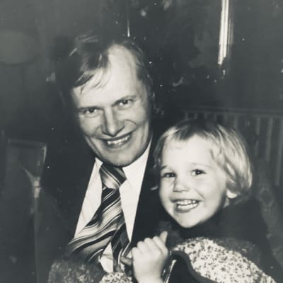 Eva Kela och hennes pappa