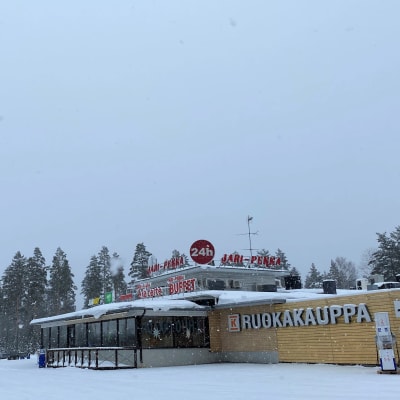 Jari-Pekka ketjun huoltoasema Hartolassa helmikuussa 2021.